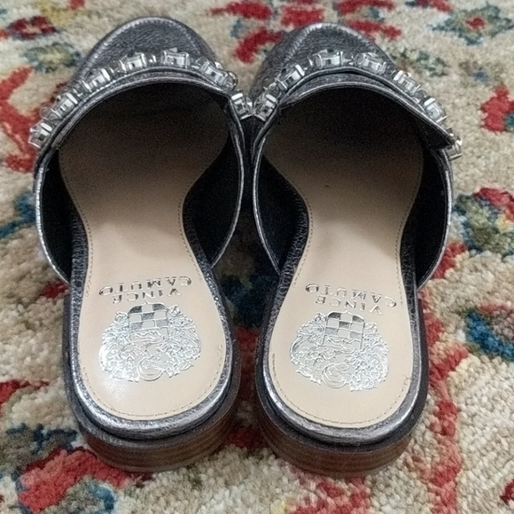 Vince Camuto shoes - Picture 4 of 5